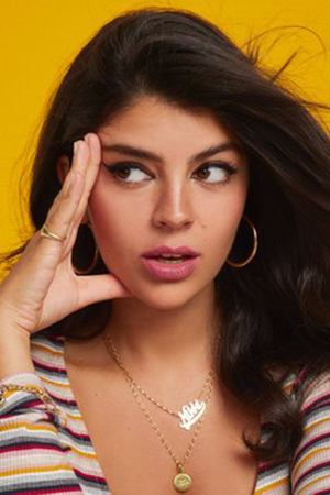 Nikki Yanofsky